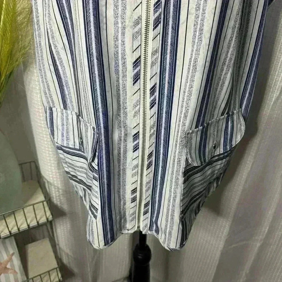 NWT Chicos Zenergy Women’s 3 US XL Neema Reversible Tonga Navy Printed Vest NEW - Picture 9 of 13